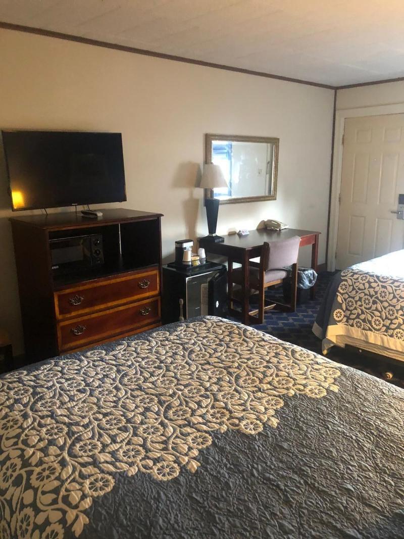 Aderi Hotel Near Bucknell University image