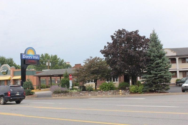 Aderi Hotel Near Bucknell University image