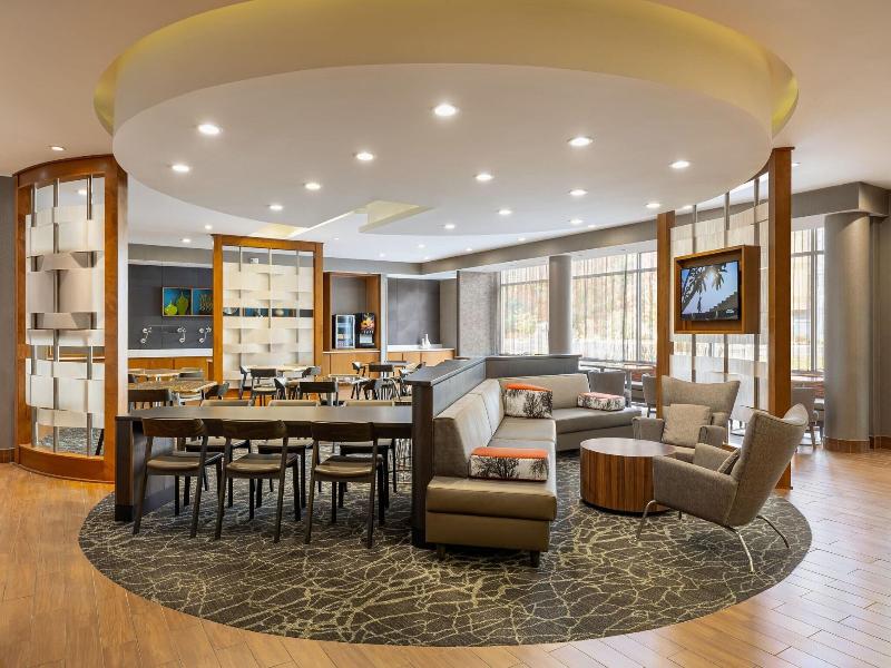 Springhill Suites Wisconsin Dells image