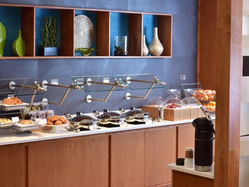 Springhill Suites Wisconsin Dells image