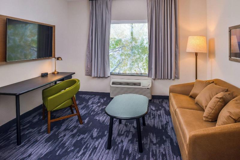 Fairfield by Marriott Inn & Suites Fort Worth SW image