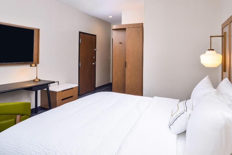 Fairfield by Marriott Inn & Suites Fort Worth SW image