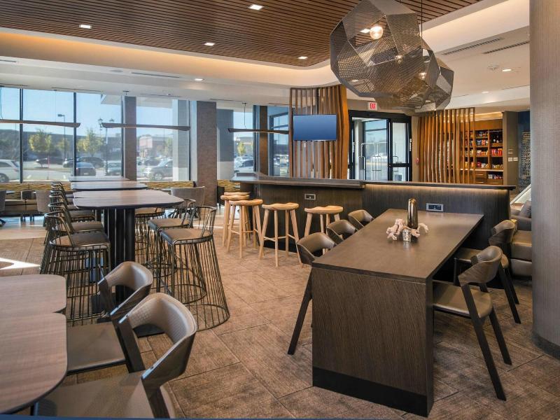 Springhill Suites By Marriott Gainesville Haymarke image