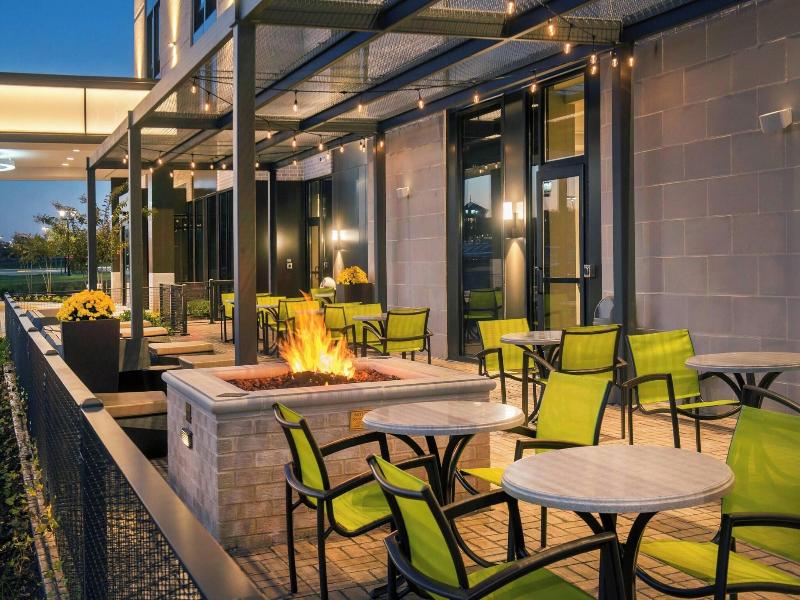 Springhill Suites By Marriott Gainesville Haymarke image