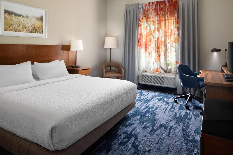 Fairfield Inn By Marriott Charlotte Mooresville - Image 9