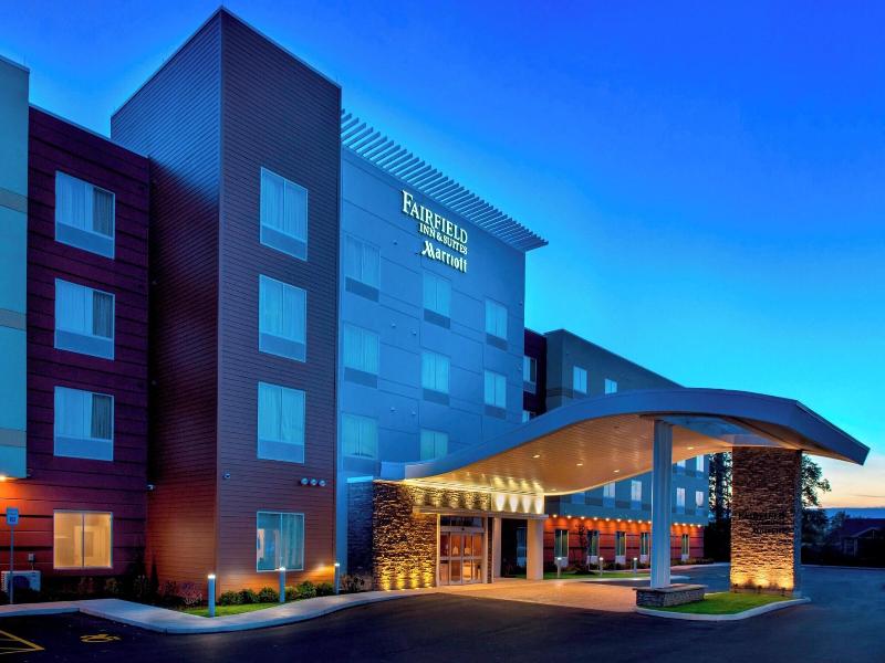 Fairfield Inn & Suites by Marriott Buffalo Amherst image