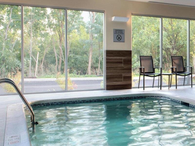 Fairfield Inn & Suites by Marriott Buffalo Amherst image