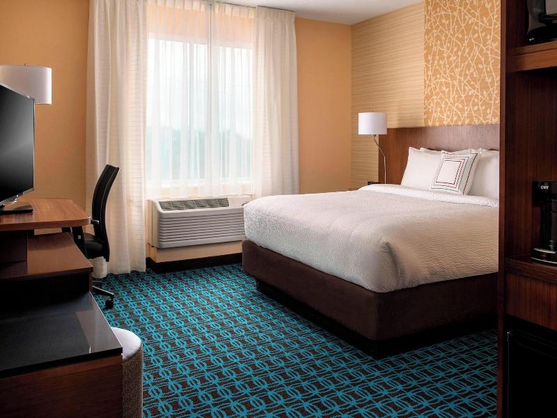 Fairfield Inn & Suites by Marriott Buffalo Amherst image