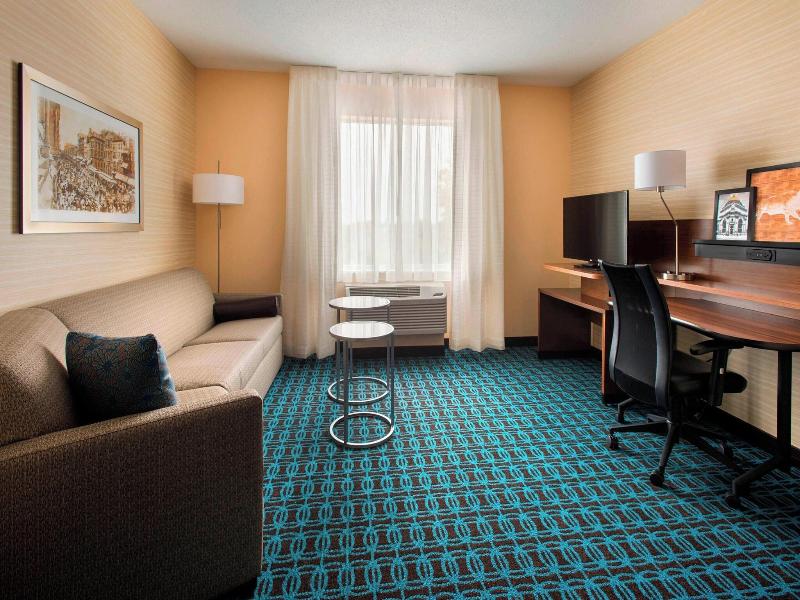 Fairfield Inn & Suites by Marriott Buffalo Amherst image