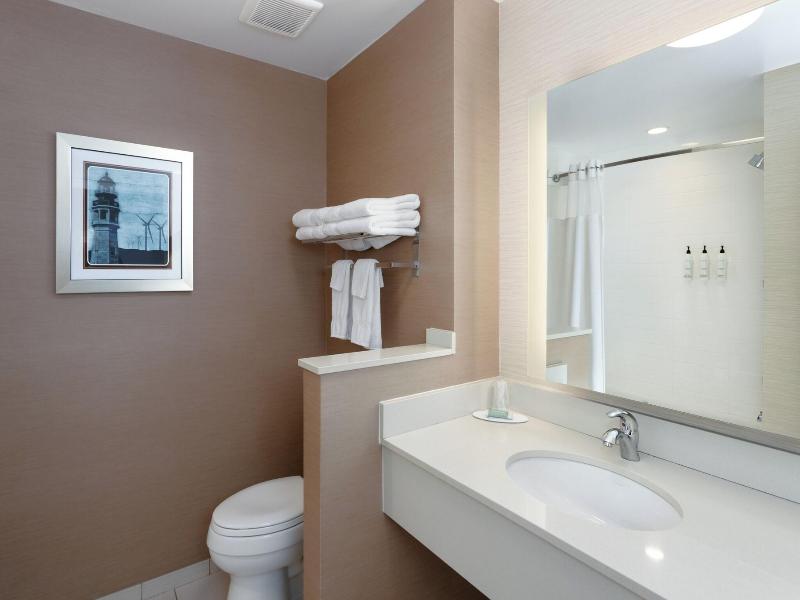 Fairfield Inn & Suites by Marriott Buffalo Amherst image
