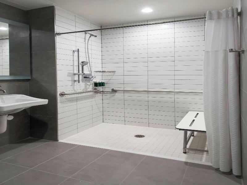 Towneplace Suites By Marriott New York Long Island image