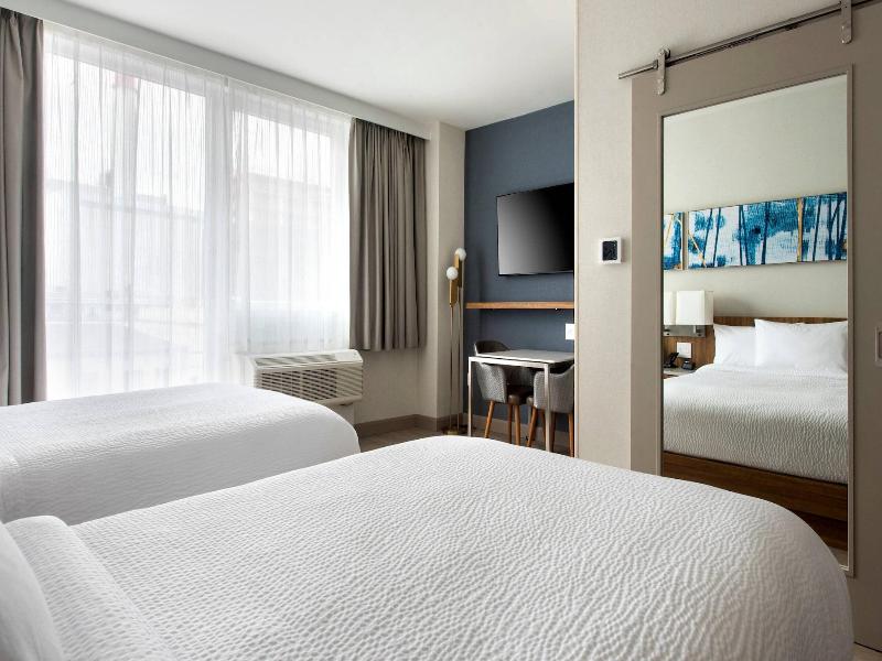 Towneplace Suites By Marriott New York Long Island image