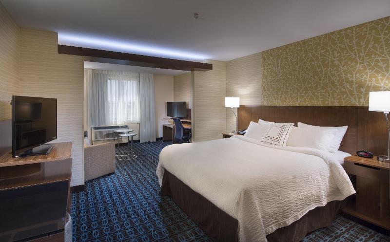 Fairfield Inn & Suites San Diego North/San Marcos - Image 7