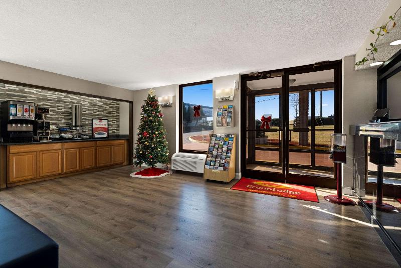 Rodeway Inn — view