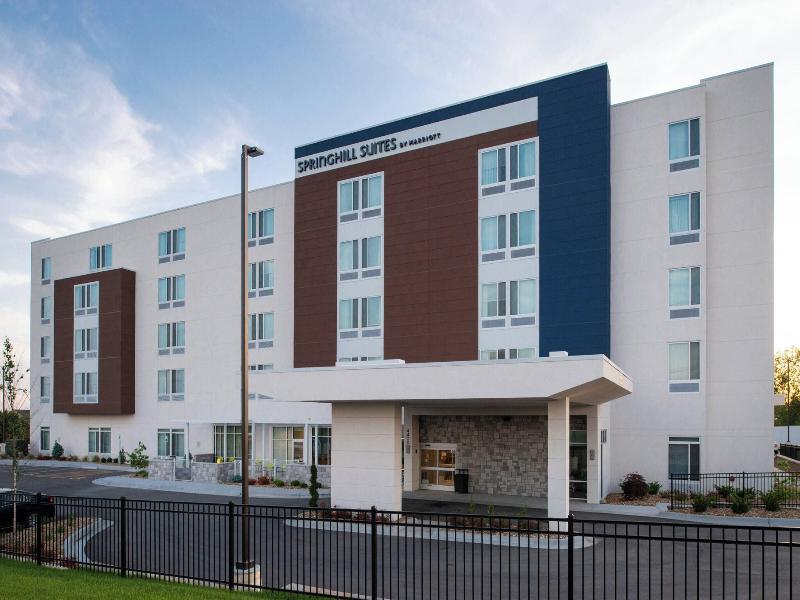Springhill Suites Kansas City Northeast