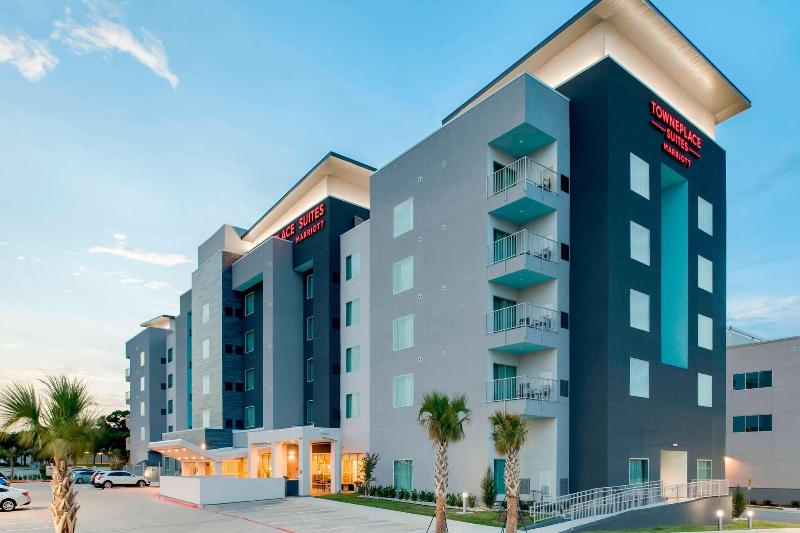 TownePlace Suites Fort Worth University Area/Medic image