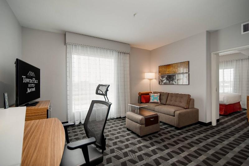 TownePlace Suites Fort Worth University Area/Medic image