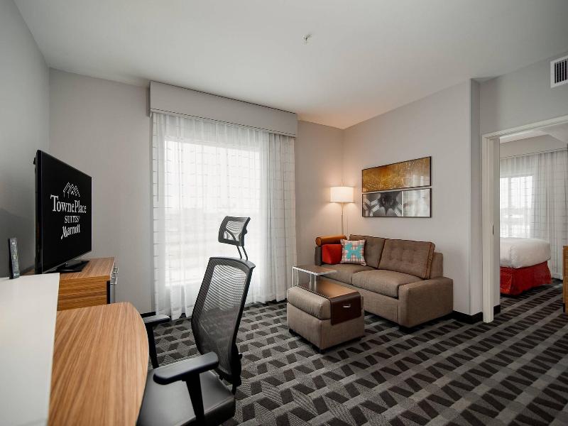TownePlace Suites Fort Worth University Area/Medic image