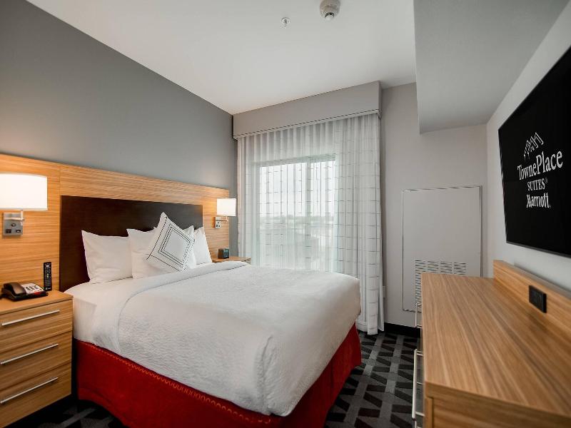 TownePlace Suites Fort Worth University Area/Medic image
