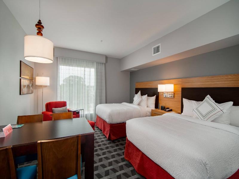TownePlace Suites Fort Worth University Area/Medic image
