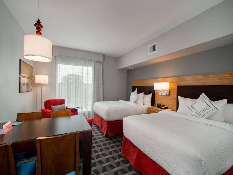 TownePlace Suites Fort Worth University Area/Medic image