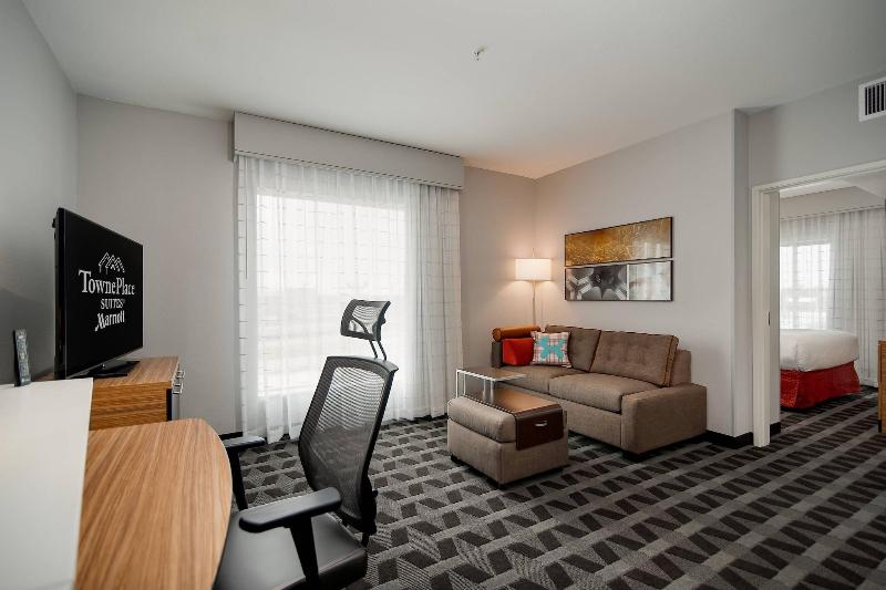 TownePlace Suites Fort Worth University Area/Medic image