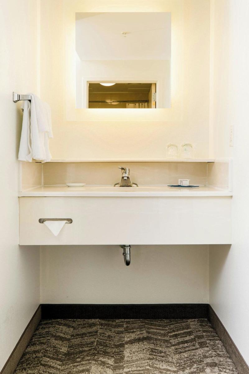 Springhill Suites By Marriott Florence image