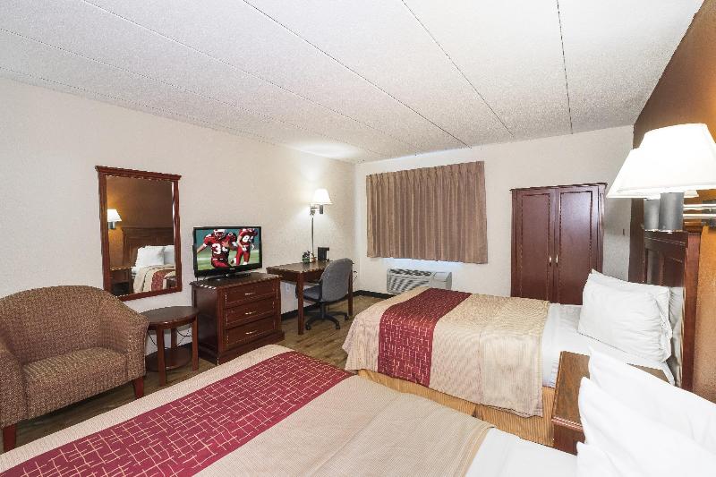 Red Roof Inn Hartford - Vernon image