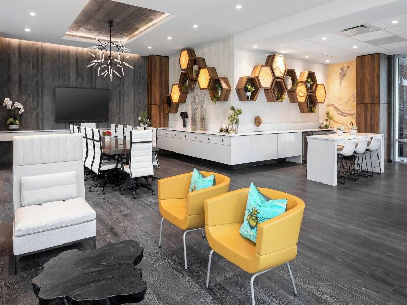 Springhill Suites By Marriott Greenville Downtown image