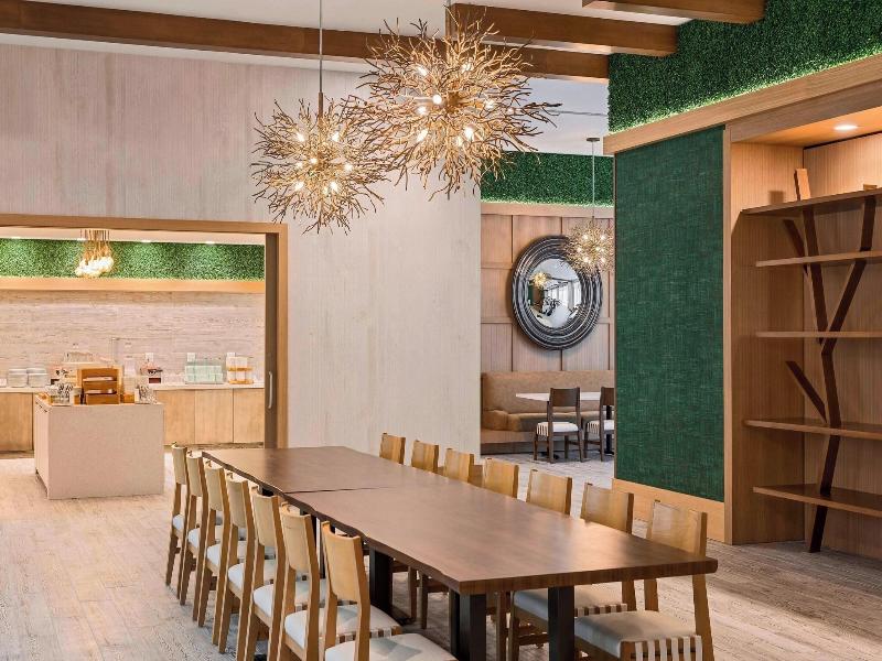 Springhill Suites By Marriott Greenville Downtown image