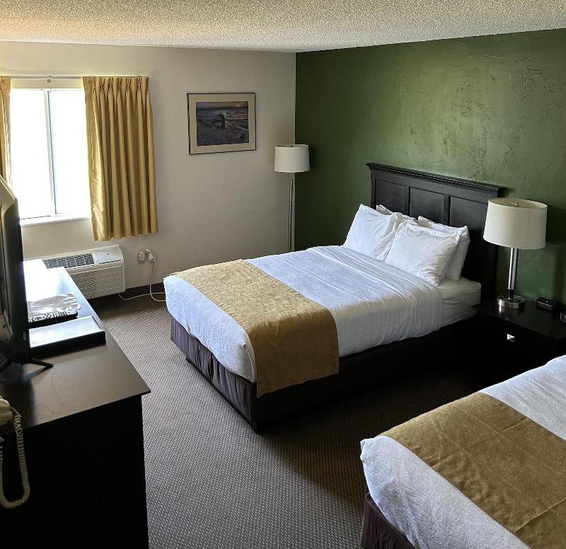 Boarders Inn & Suites by Cobblestone Hotels - Muni image