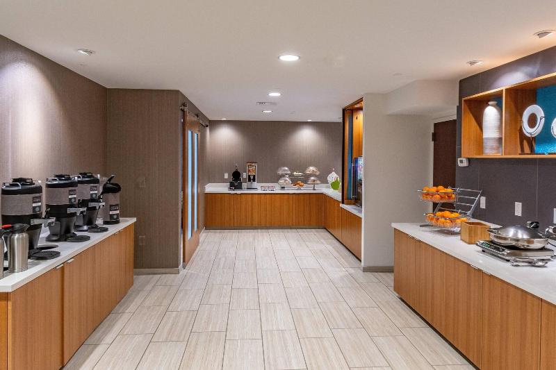Springhill Suites Anchorage Midtown image
