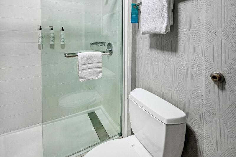 Springhill Suites Anchorage Midtown image
