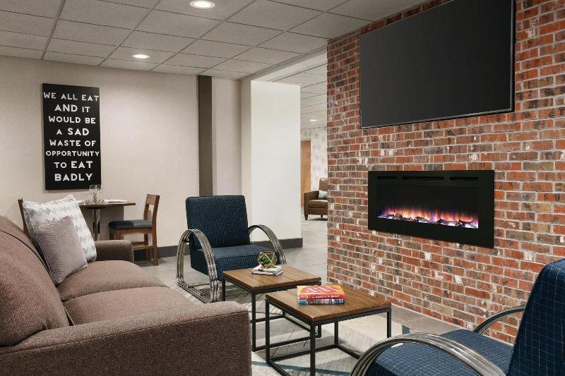 Four Points By Sheraton Raleigh Arena image