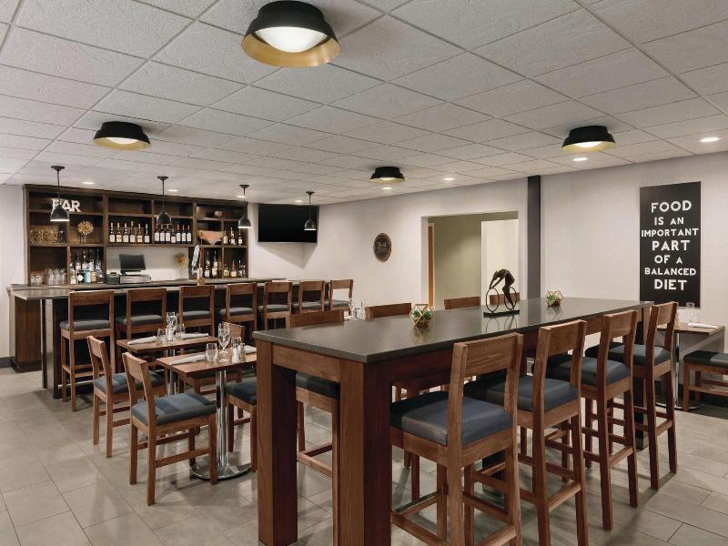 Four Points By Sheraton Raleigh Arena image