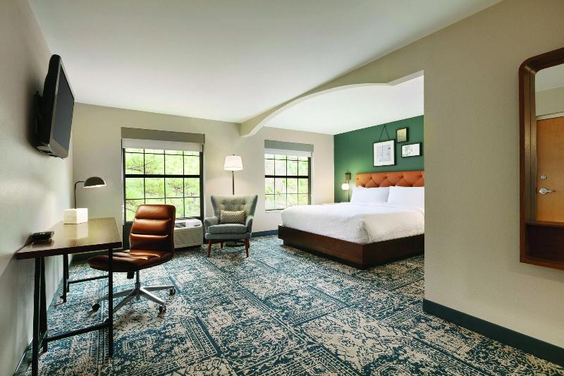 Four Points By Sheraton Raleigh Arena image