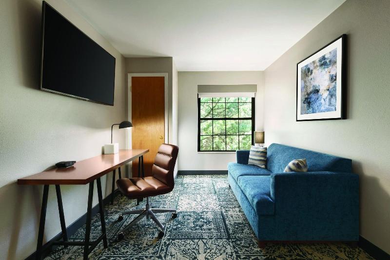 Four Points By Sheraton Raleigh Arena image