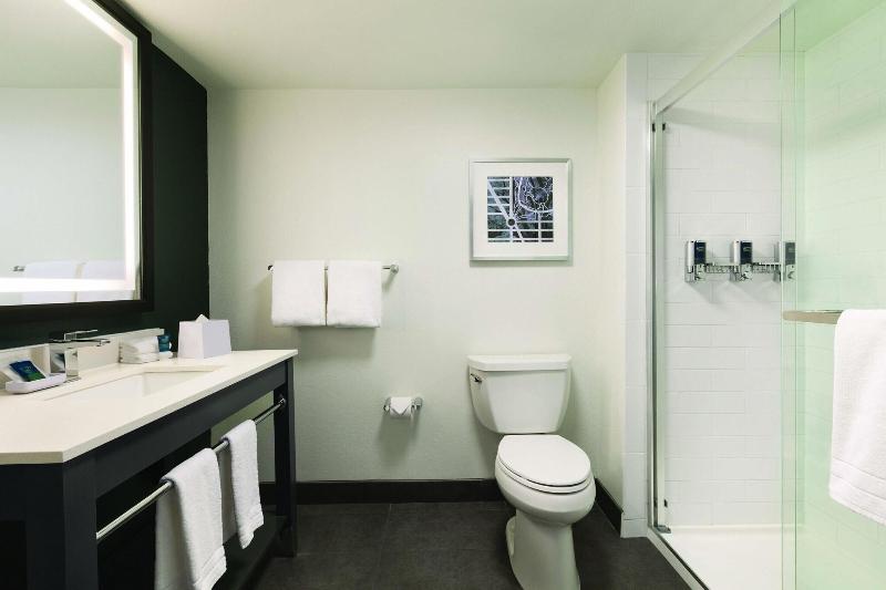 Four Points By Sheraton Raleigh Arena image