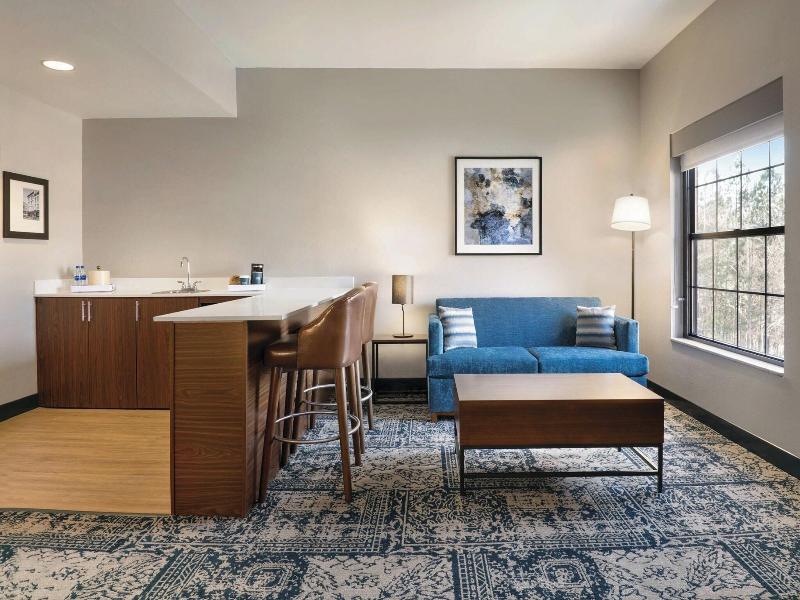Four Points By Sheraton Raleigh Arena image