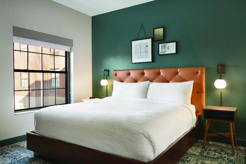 Four Points By Sheraton Raleigh Arena image