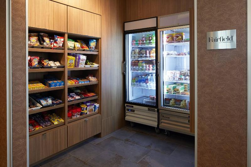 Fairfield Inn & Suites by Marriott Riverside Moren image