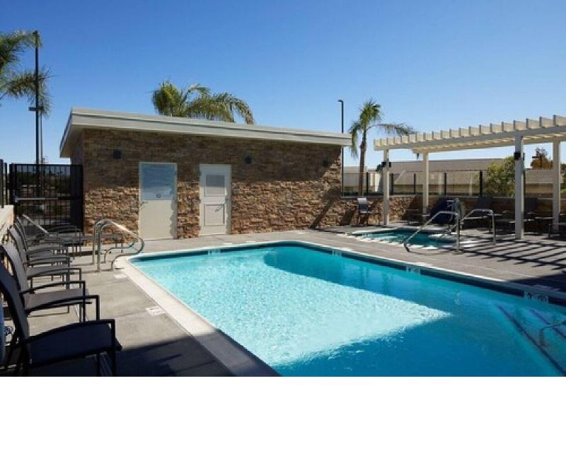 Fairfield Inn & Suites by Marriott Riverside Moren image