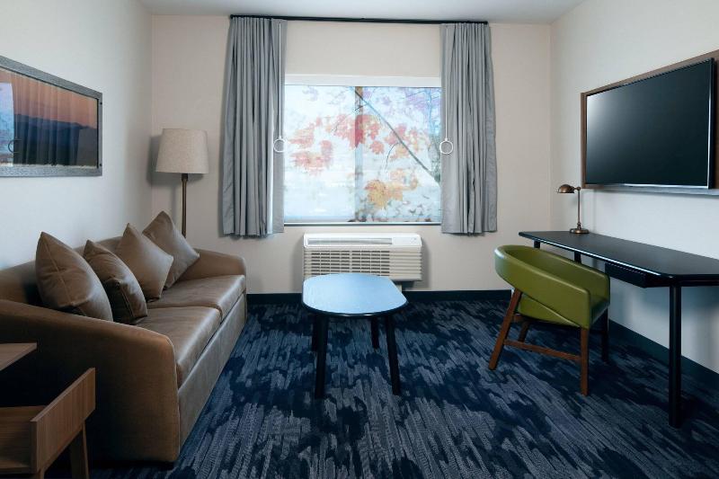 Fairfield Inn & Suites by Marriott Riverside Moren image