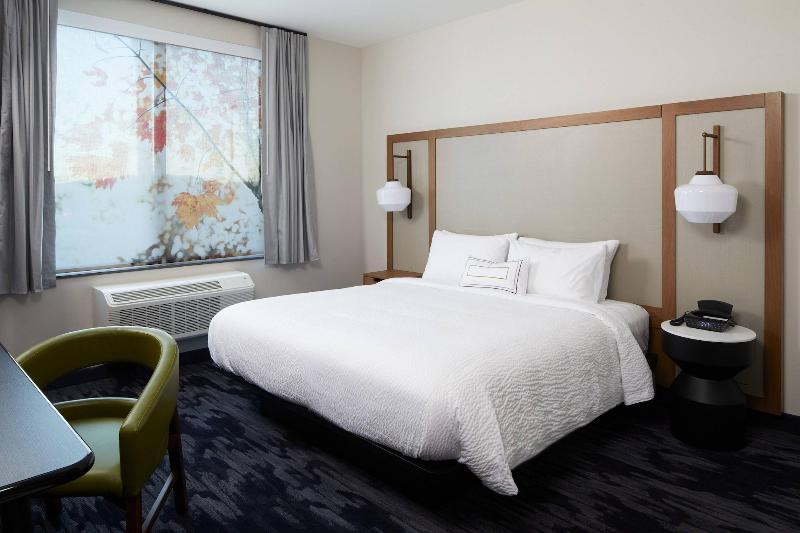 Fairfield Inn & Suites by Marriott Riverside Moren image