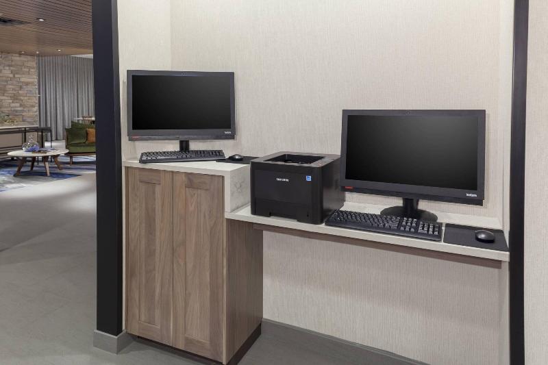 Fairfield Inn & Suites Fort Collins South image