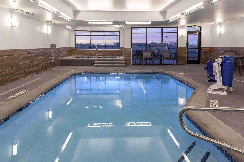 Fairfield Inn & Suites Fort Collins South image