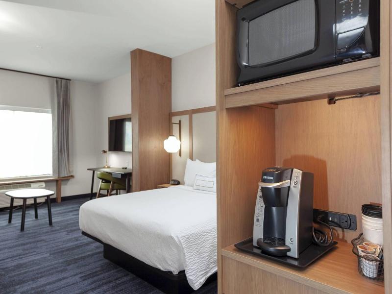 Fairfield Inn & Suites Fort Collins South image
