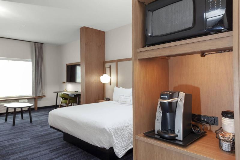 Fairfield Inn & Suites Fort Collins South image