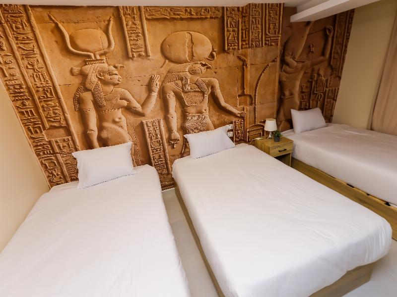 Giza Pyramids View Inn image