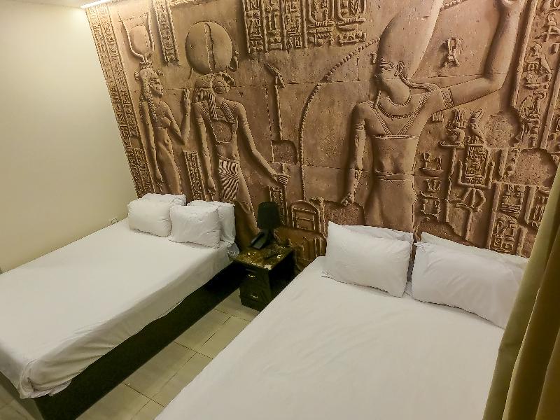 Giza Pyramids View Inn image